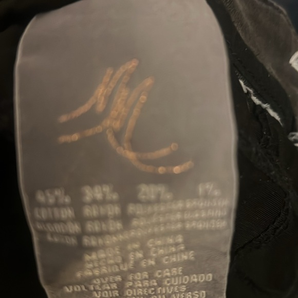 Women’s Denim Jeans - Picture 10 of 10